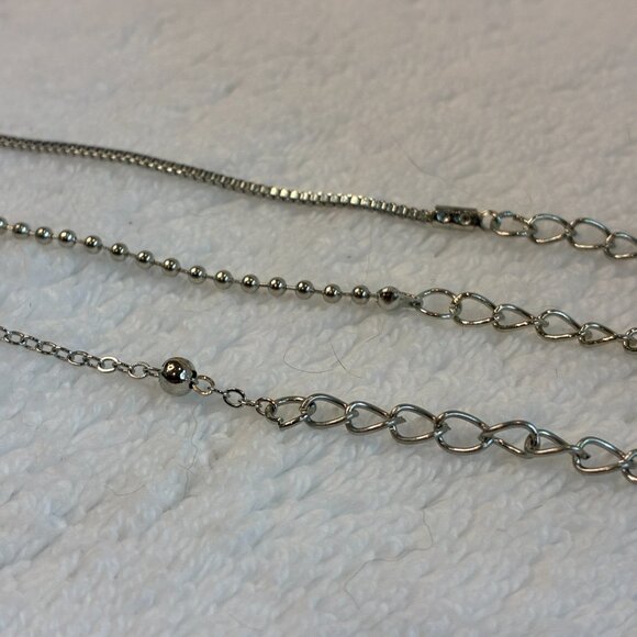 NWOT Silver Plated 3 Bracelets Jewelry - Picture 4 of 7